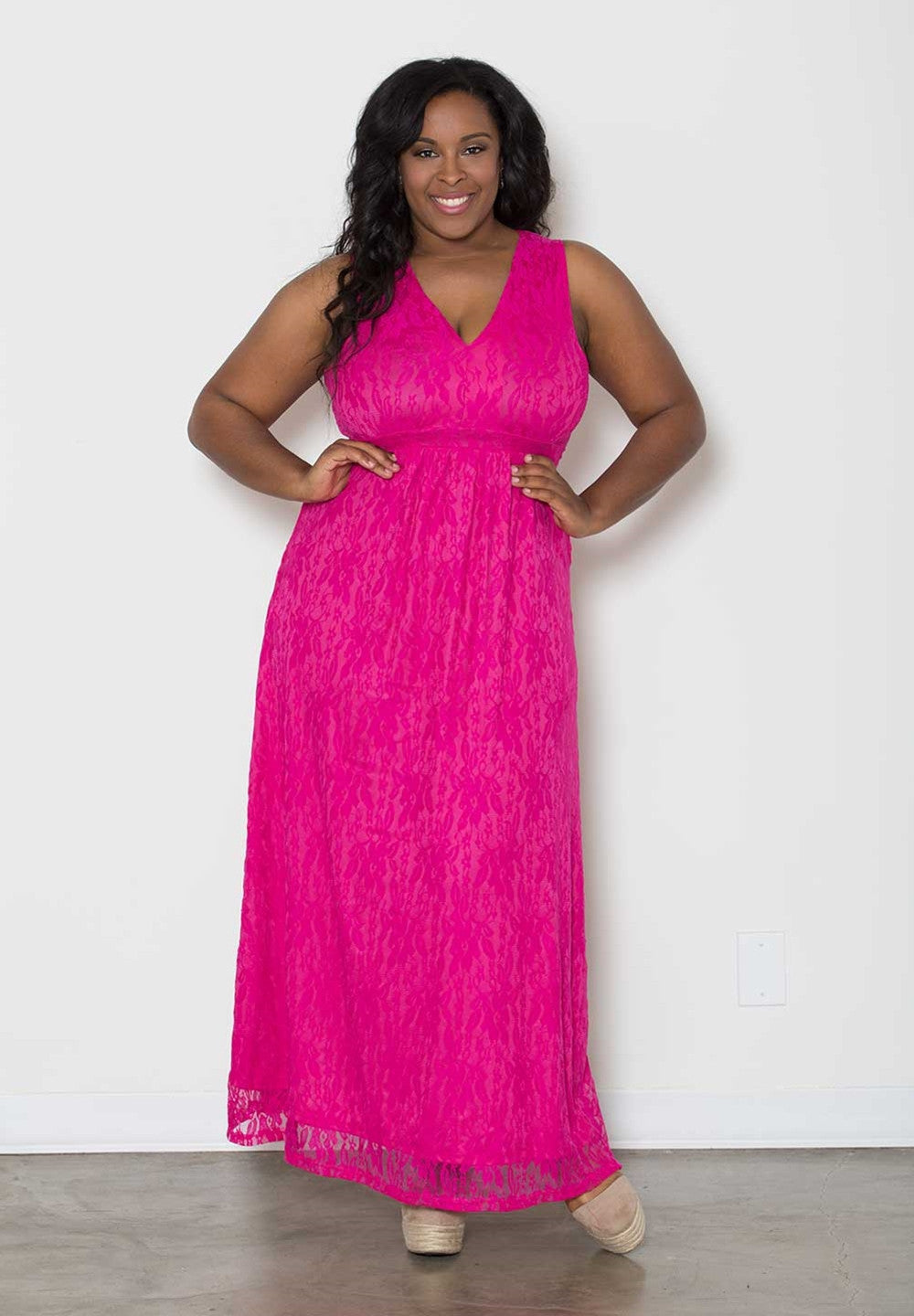 products/ElsaMaxiDress1440_1_Fuchsia_693b3cfd-c293-4cd7-8677-081ef4429db1.jpg