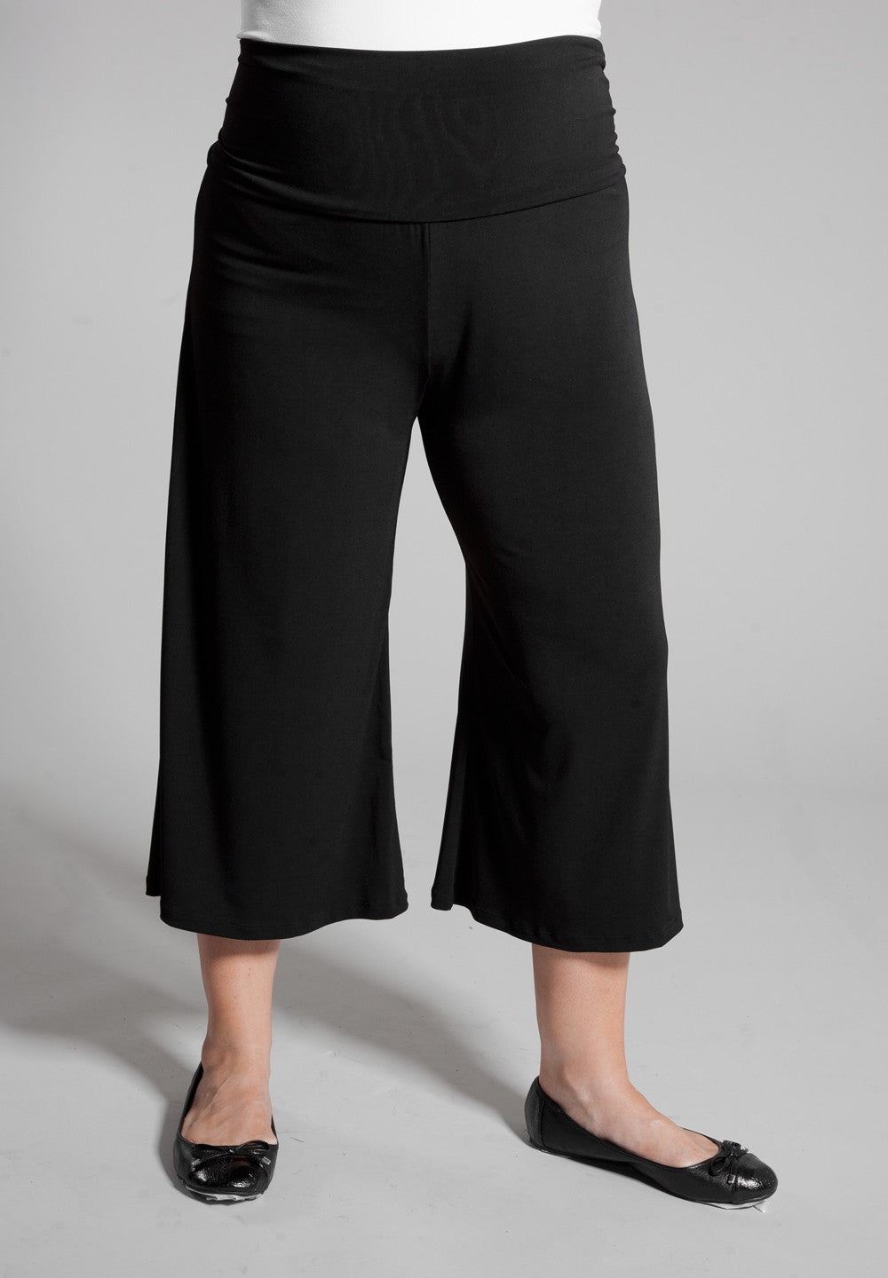 products/EssentialGaucho929_1_Black_3fdd405c-4031-4b7f-a2a7-ef0c208c6306.jpg