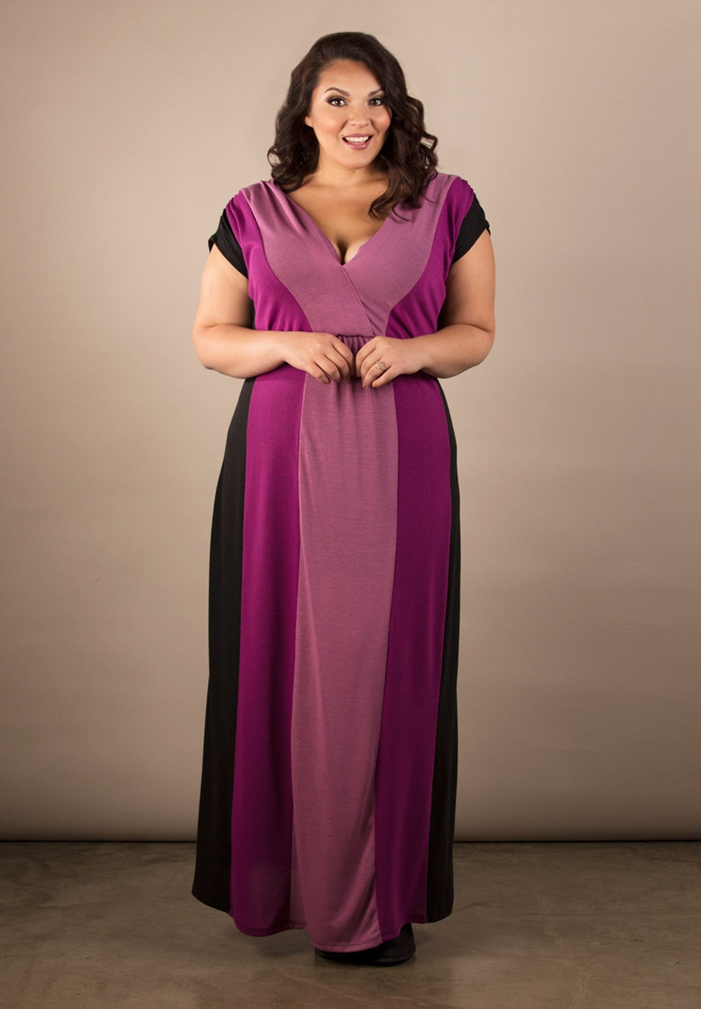 products/JackieKnitMaxiDress1554_1_Purple_b5e401a7-585e-4004-8ae6-bf0e2dadc91f.jpg