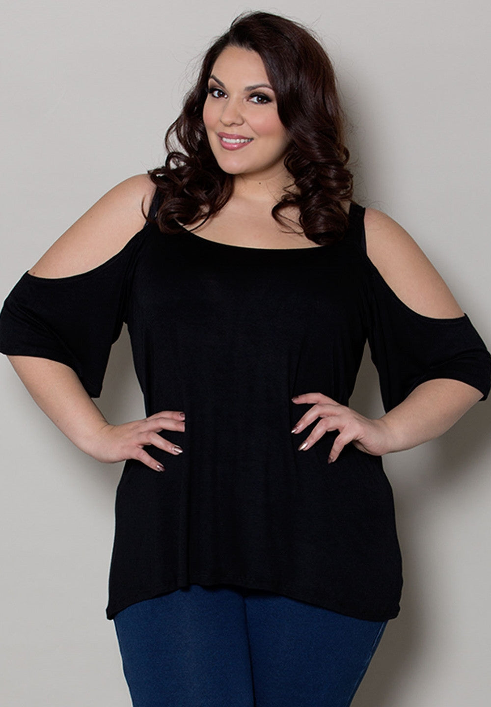 products/LynnColdShoulderTop1616_1_Black_2e99eaba-18df-40db-a784-e1d94acc6793.jpg