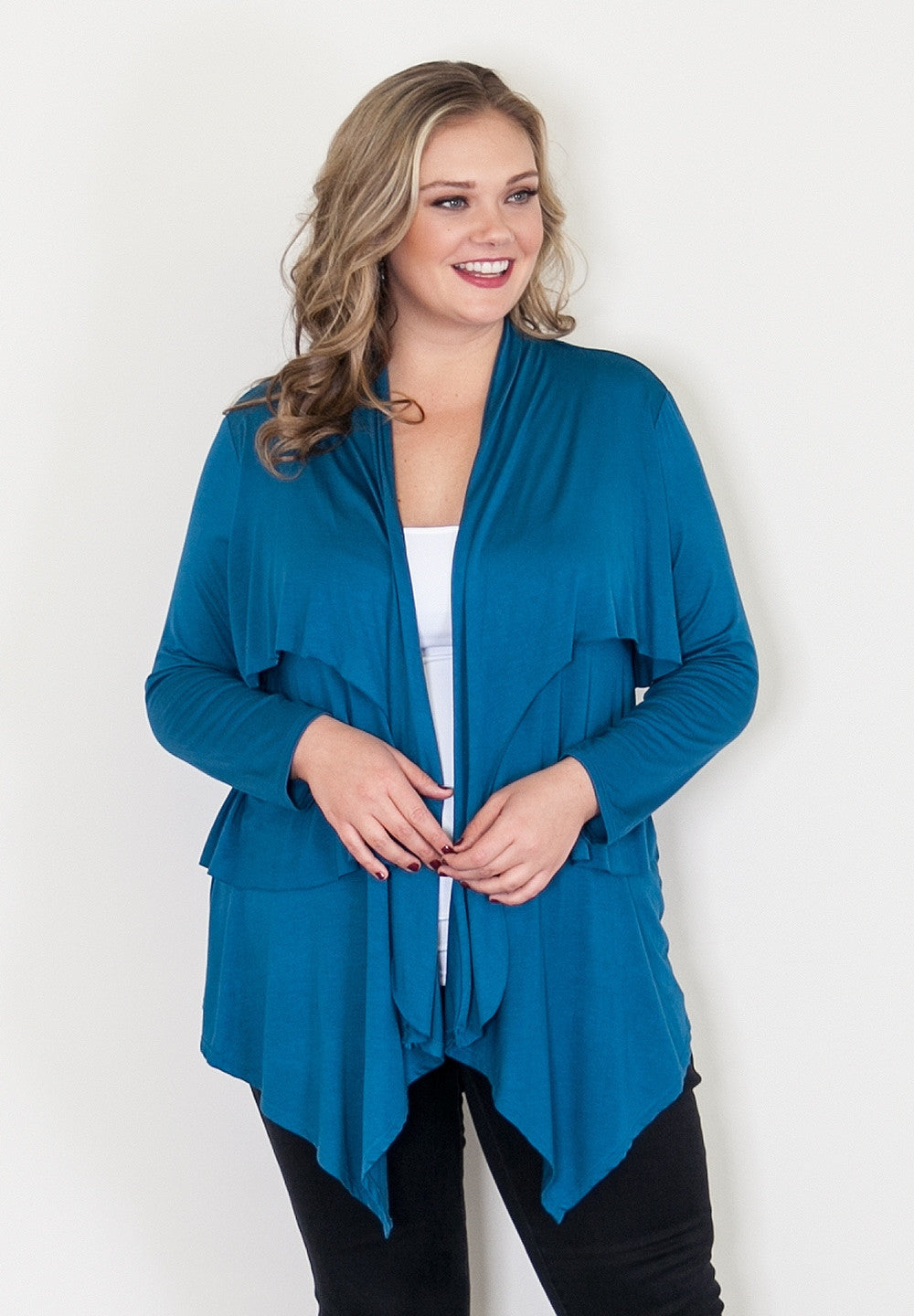 products/OdessaRuffleCardigan1529_1_Teal_2f6ac972-1a19-40fc-9842-12ed2061e73b.jpg