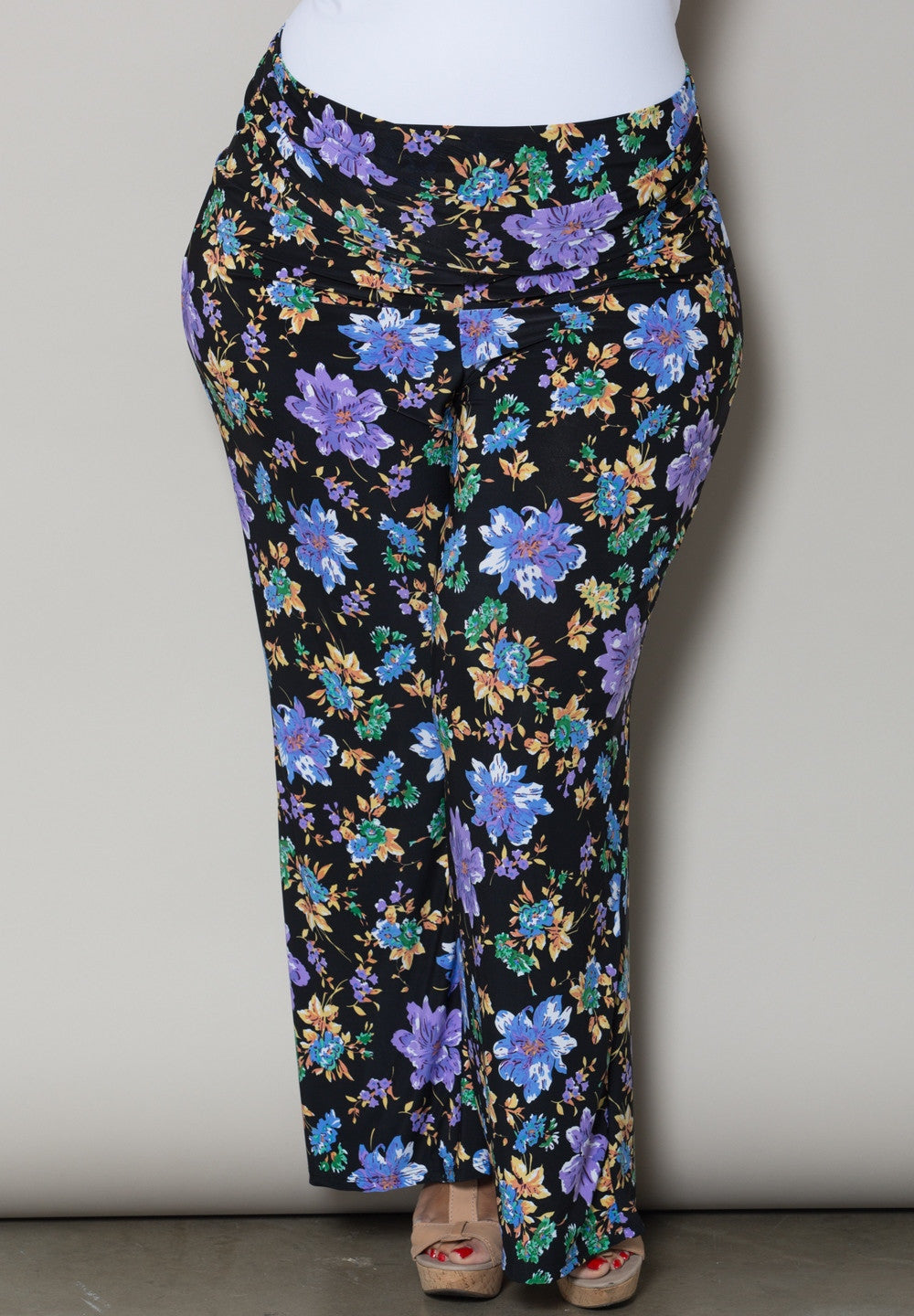 products/PortiaPalazzo1481_1_FloralPrint_bbae3f96-5eae-4ea7-b528-ca6b40ecd86f.jpg