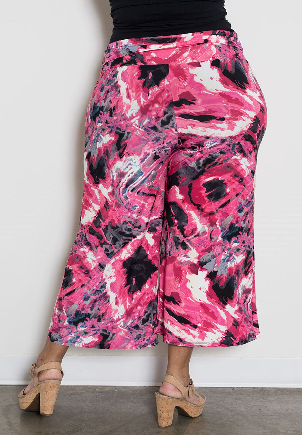 red_pink_black_1