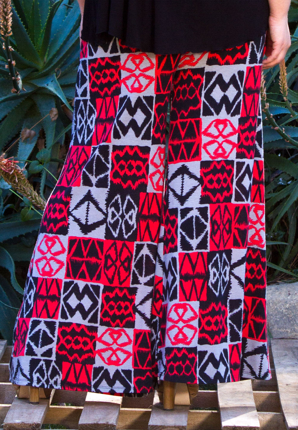 black_red