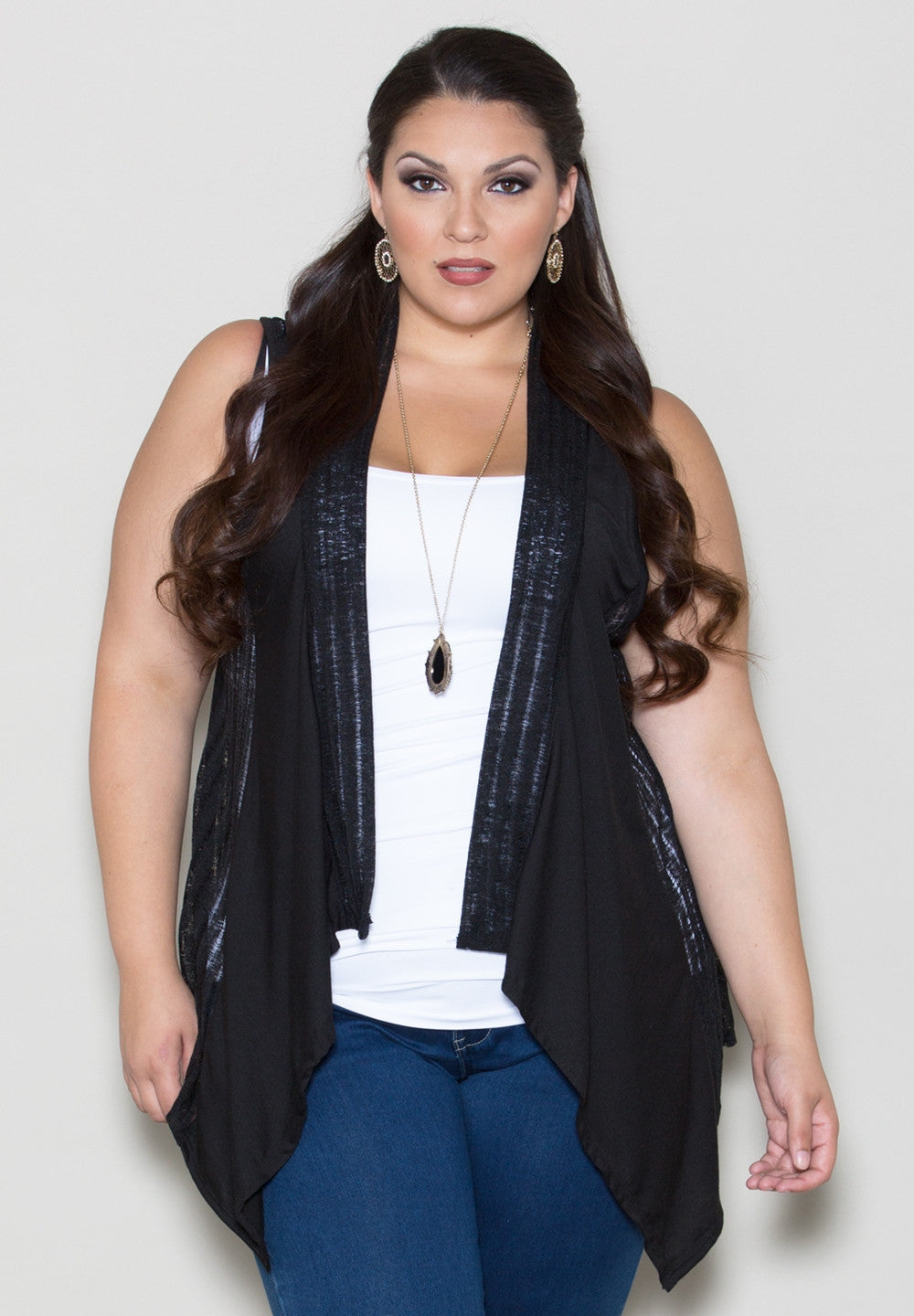 products/ReeseKnitVest1500_1_Black_9348856c-46f4-4b8e-90b7-9792ebfcf4ec.jpg