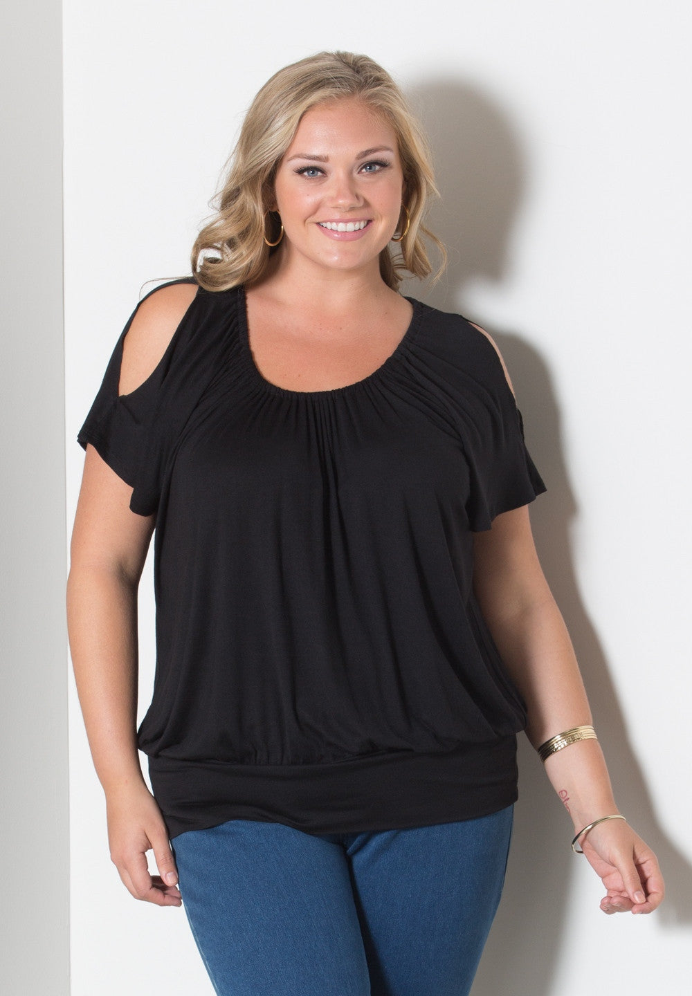 products/ReneeTop1436_1_Black_06959b73-94e2-4b53-a866-67ba019a5327.jpg