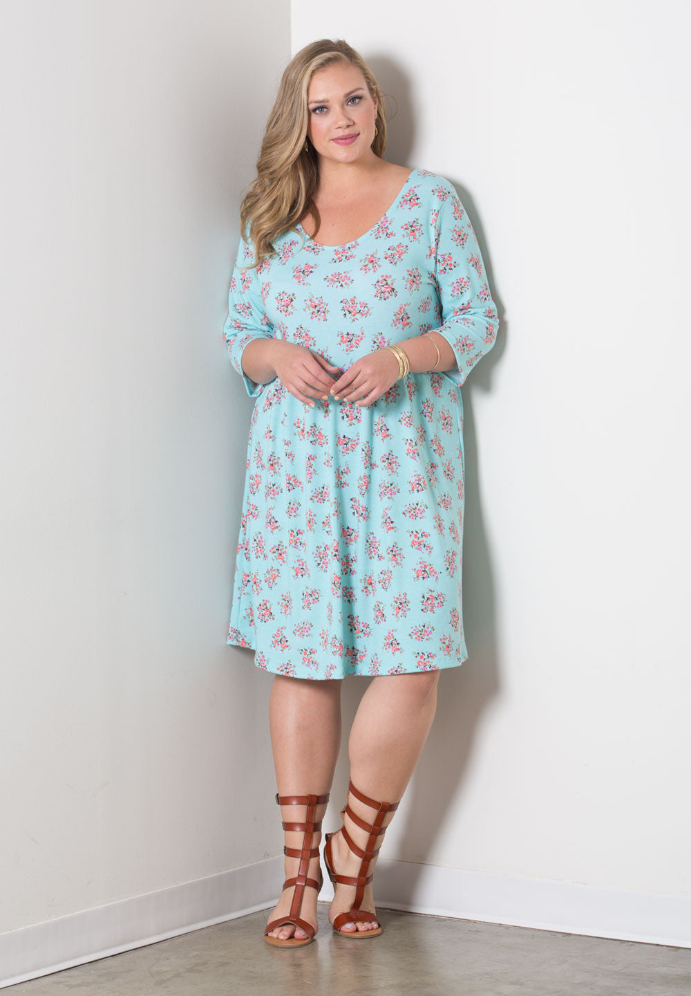 products/StellaFloralDress1372_1_BabyBlue_27fdfe9d-1445-4697-98e5-29c5b200b1ab.jpg