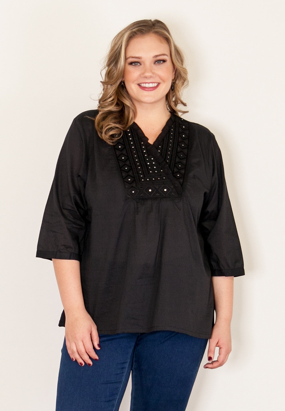 products/SweetieTunic1542_1_Black_37951e6c-2c20-439f-b633-d2270b9fbba2.jpg