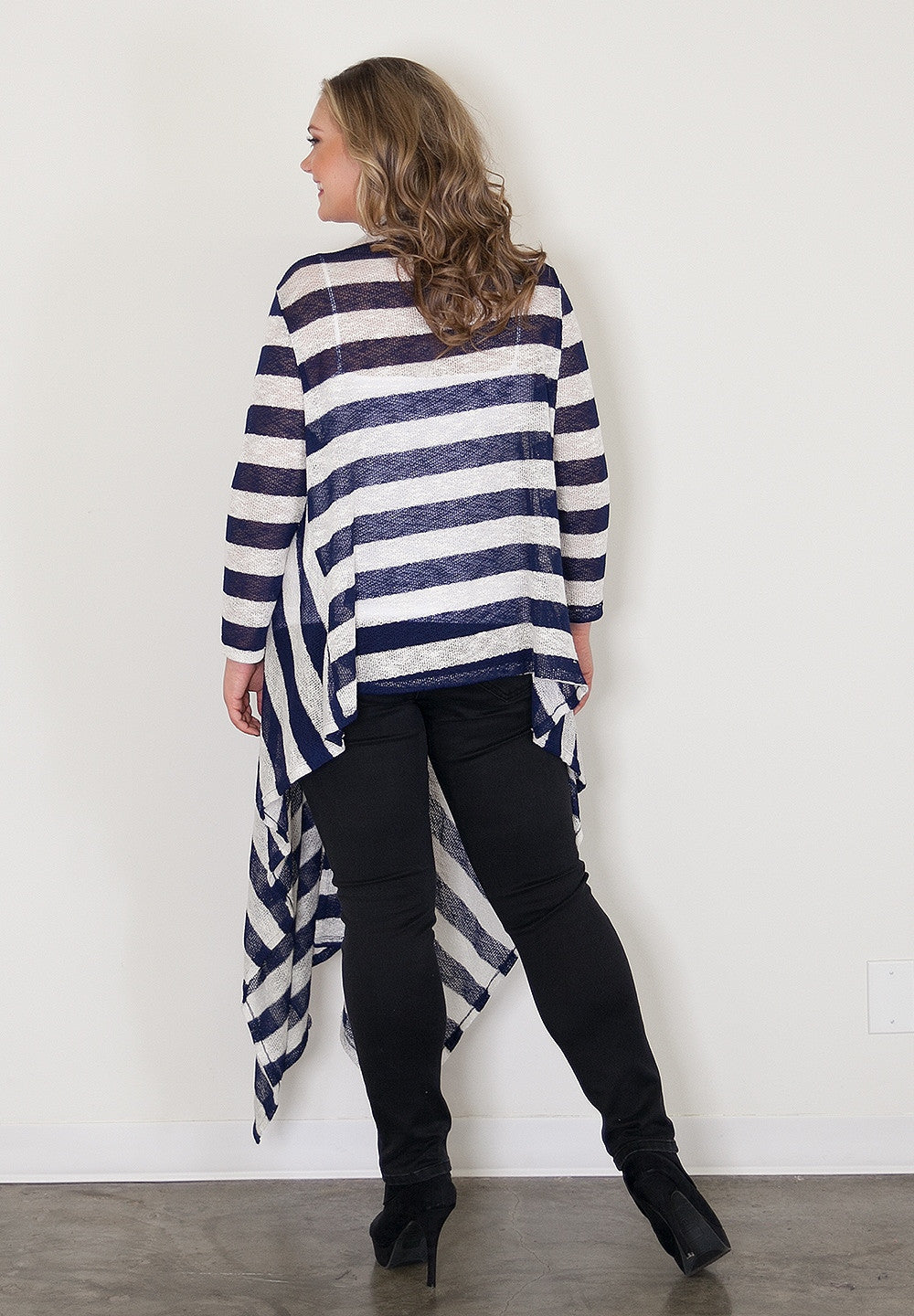 blue_white_7