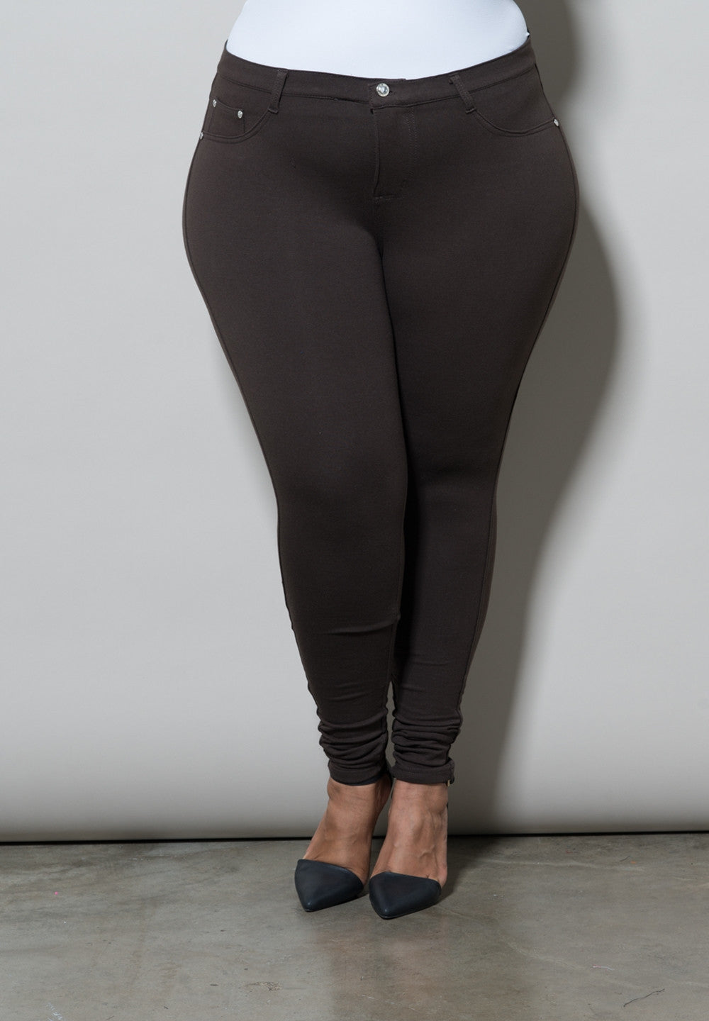 products/ZoeJeggings1017_1_charcoal_b5abbdf1-73c3-487a-a327-d53eafefd3ac.jpg