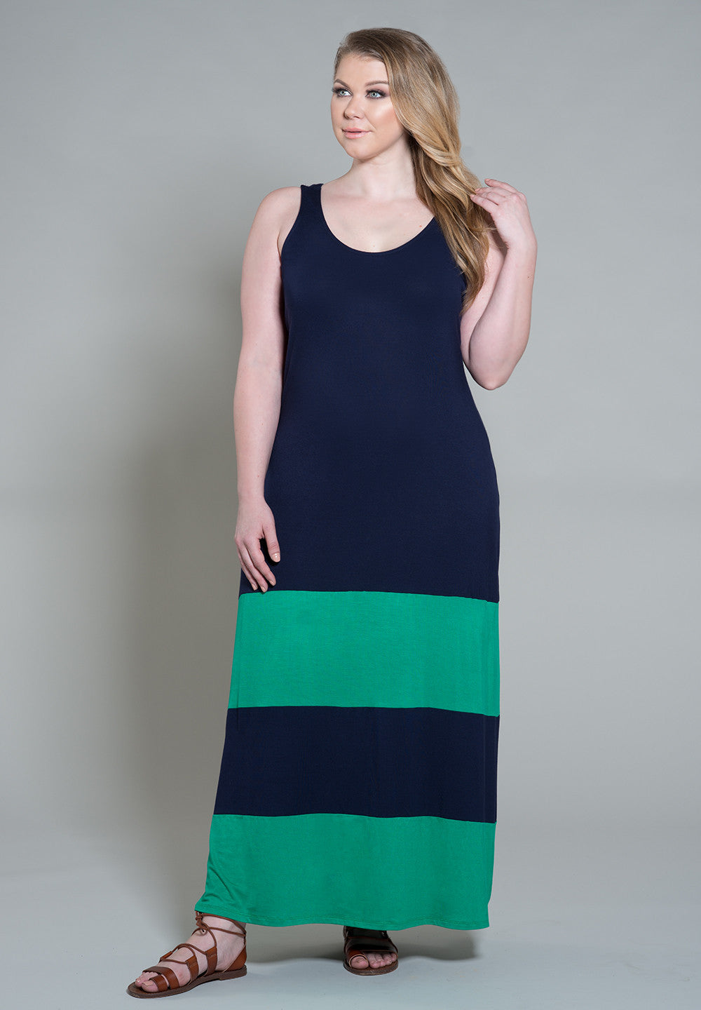 products/bridgetmaxidress_1_navygreen_69907bb7-55a0-42b4-bb03-38f5b01cc7c7.jpg