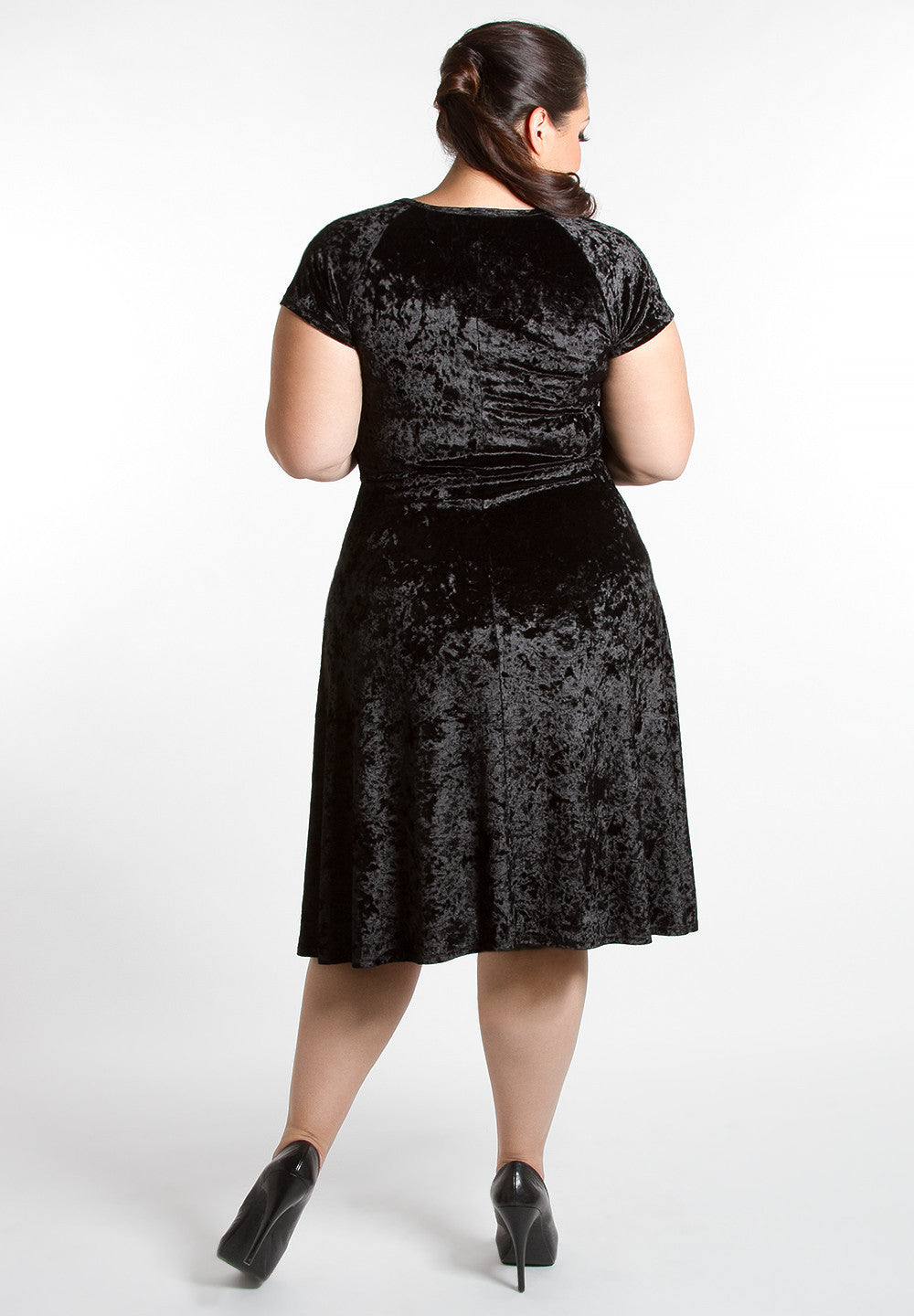 chloecrushedvelvetdress_black