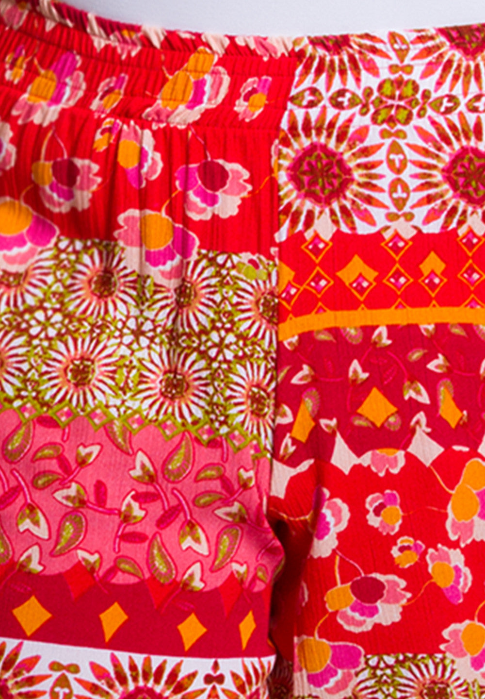christyshorts_red_multi