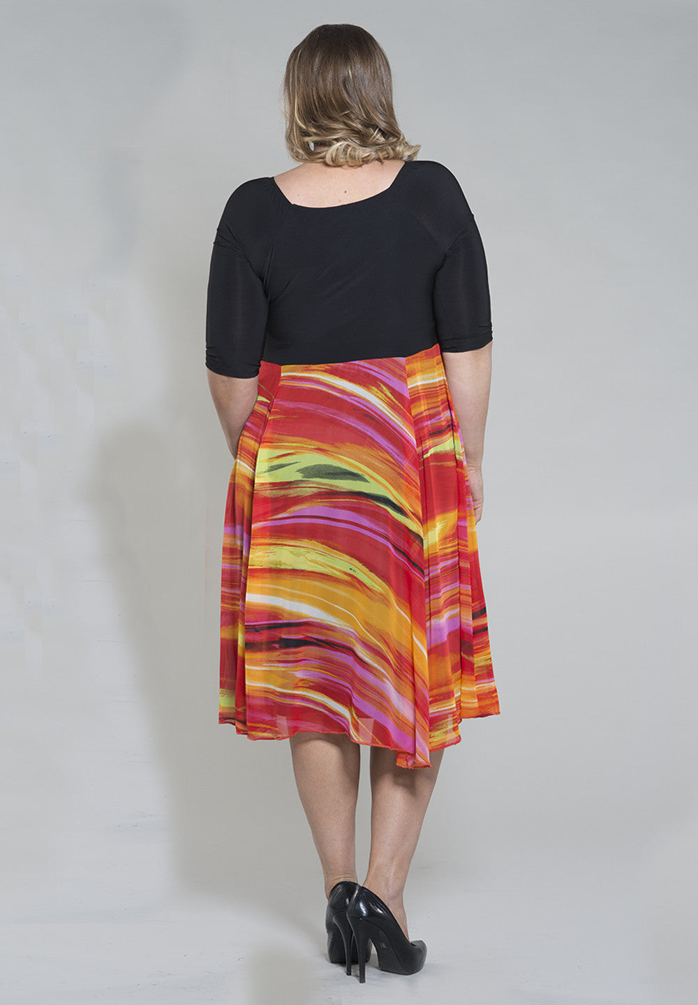 dianavneck_red_pink_orange