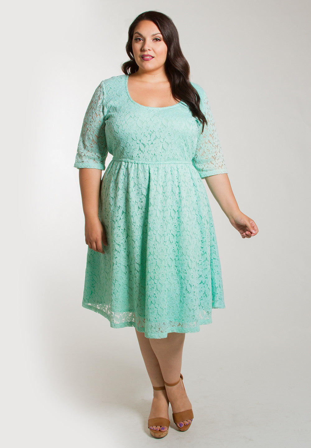 products/harlowlacedress_1_seafoam.jpg