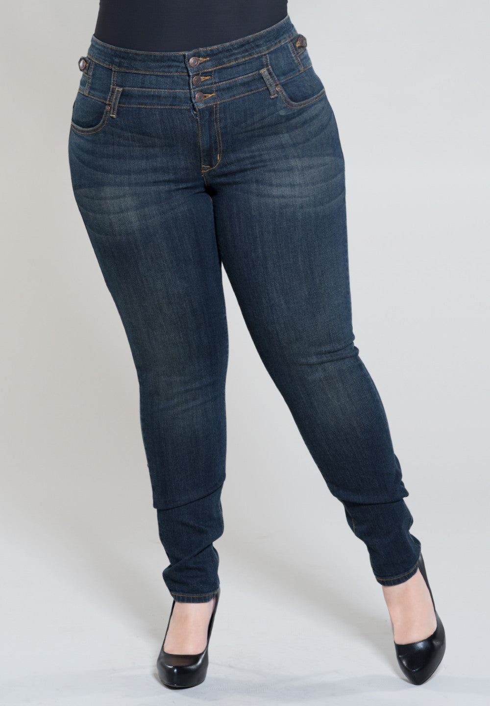 products/hollyhighwaistjeans_1_darkwash_b9ba86aa-d32f-4d0d-a17f-e6611bde2c86.jpg