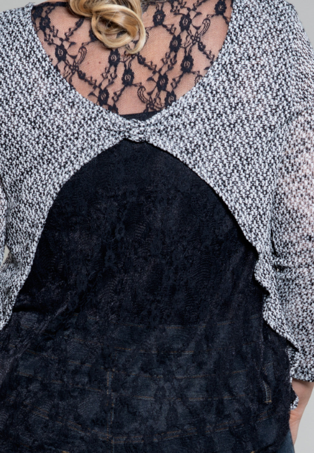 karenknittop_black_white