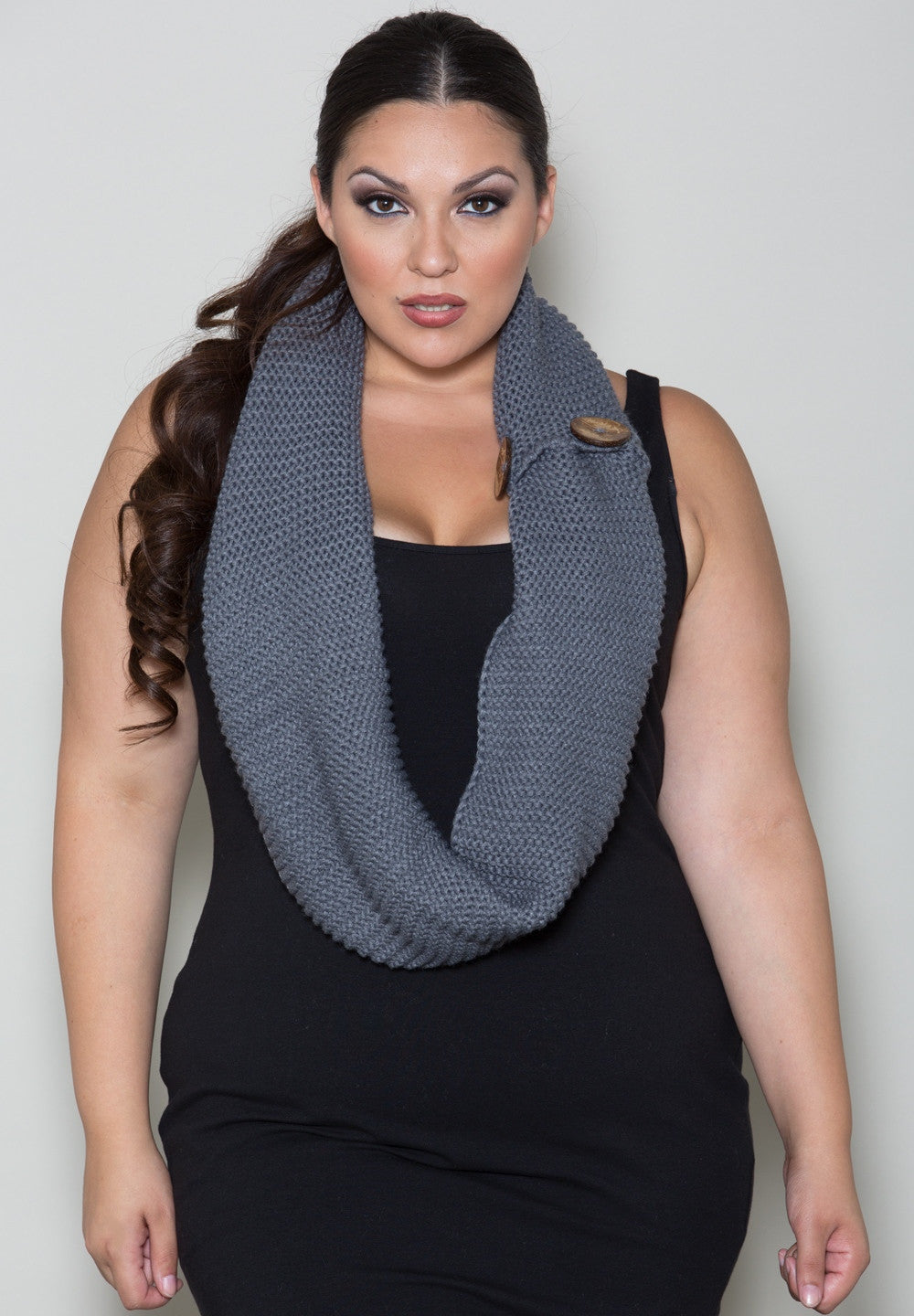 products/knitbuttonscarf1517_1_charcoal_11d8eaaf-549b-4474-9003-aded1bfcdbc1.jpg