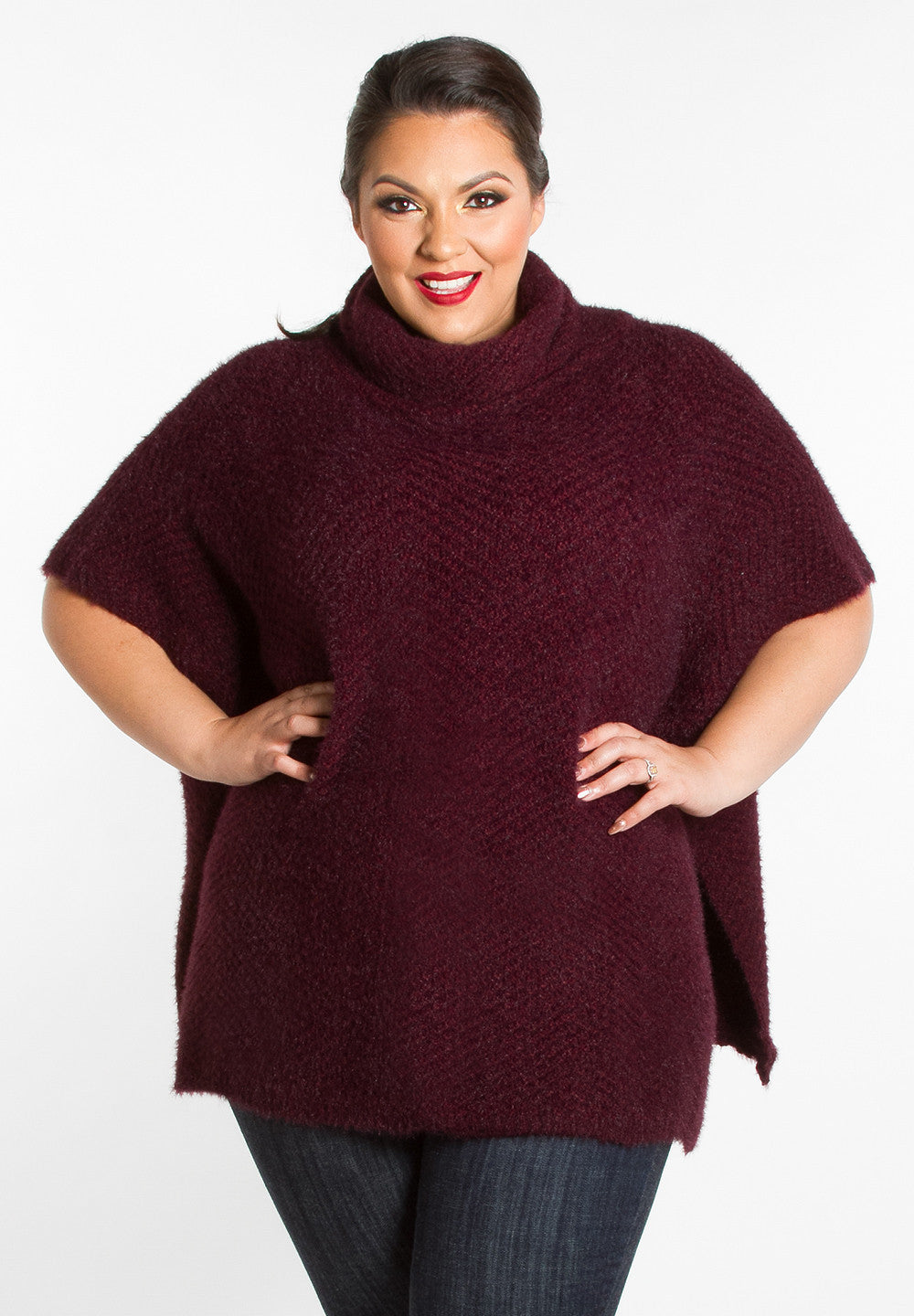 products/luxeponcho_1_deepburgundy_e23914e7-d9da-45cc-a536-858a050c6a35.jpg