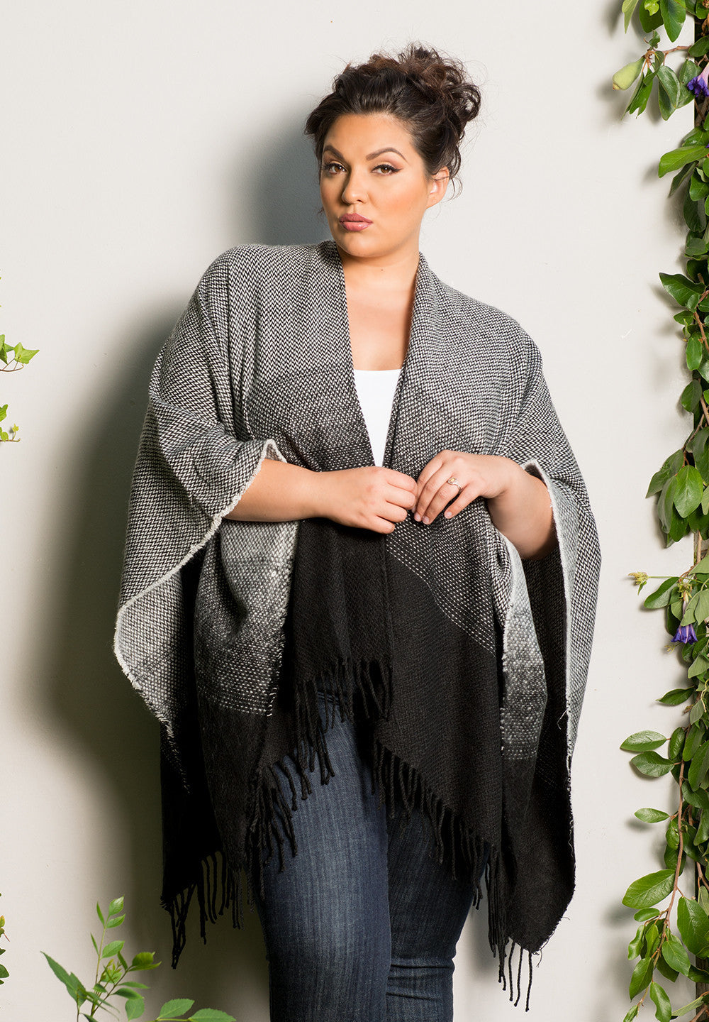 ombreponcho_black
