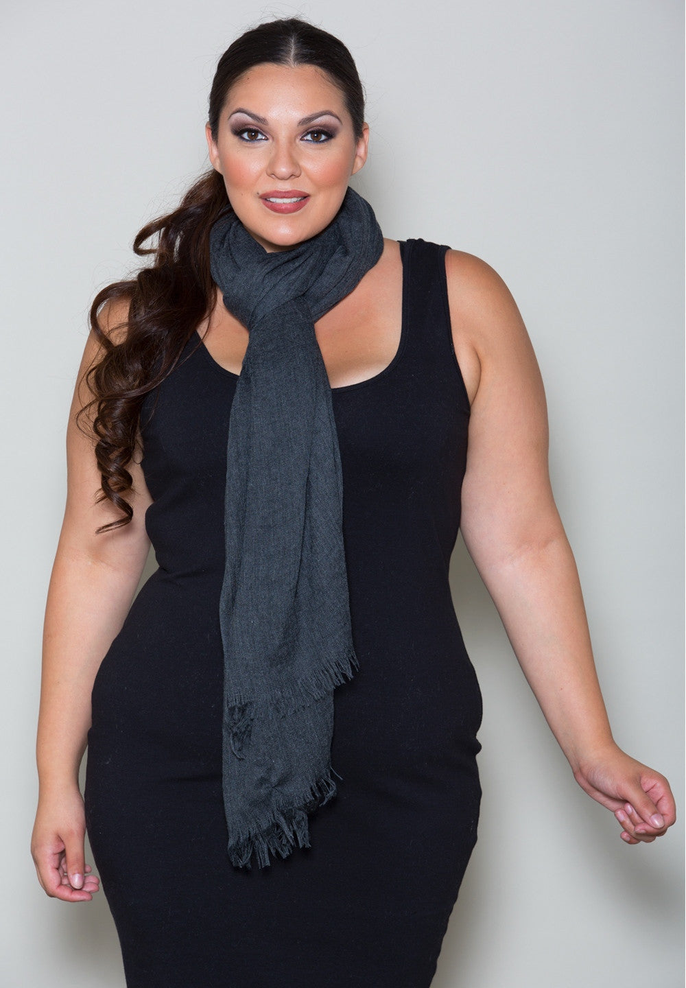 products/pashminalinenscarf1518_1_black_da2ed92d-d21d-4c17-89f6-3e825c38c014.jpg