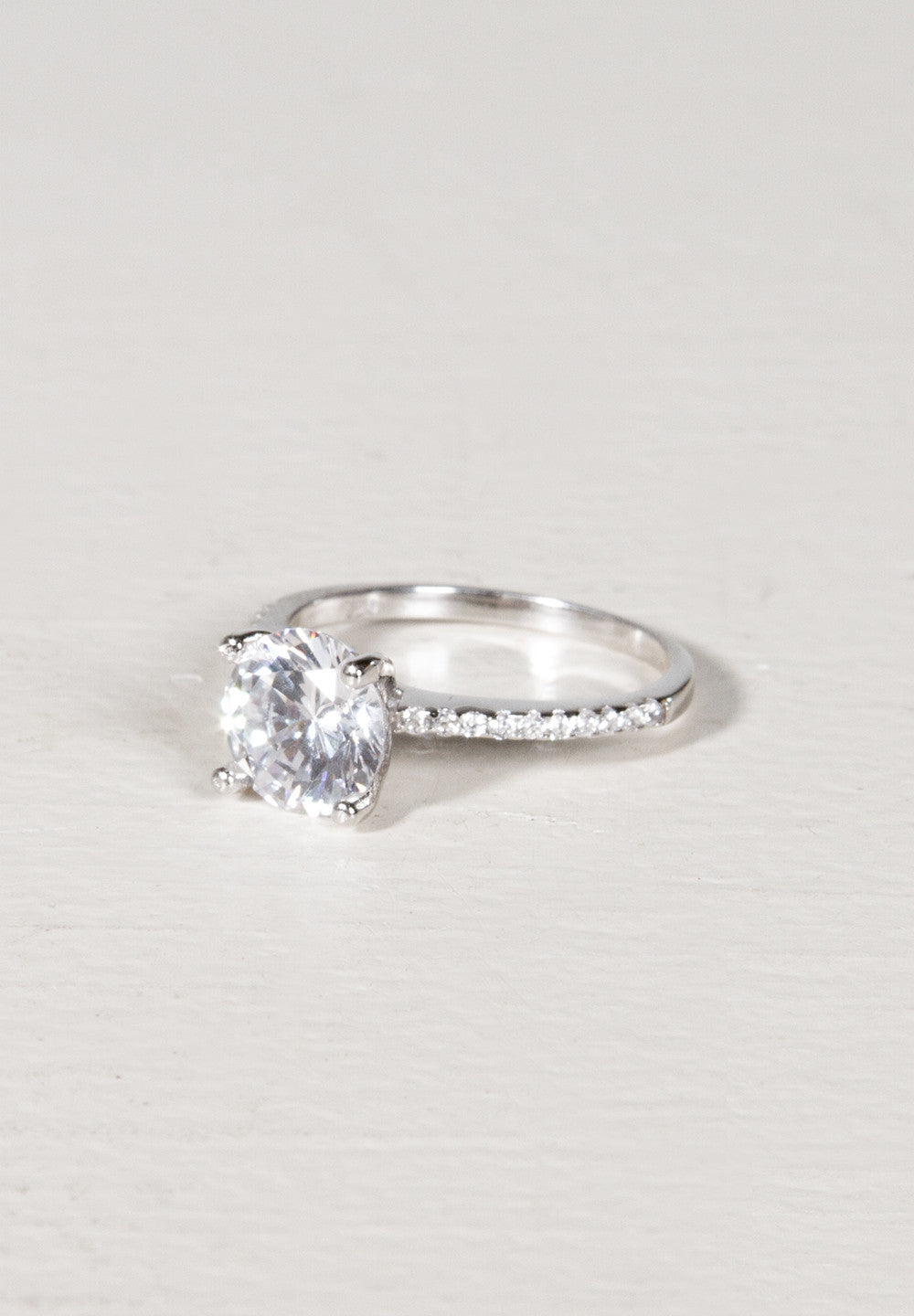 products/solitairesterlingsilverring_2_silver_db9d5986-0a64-4b6c-a589-791dfbee4d9f.jpg